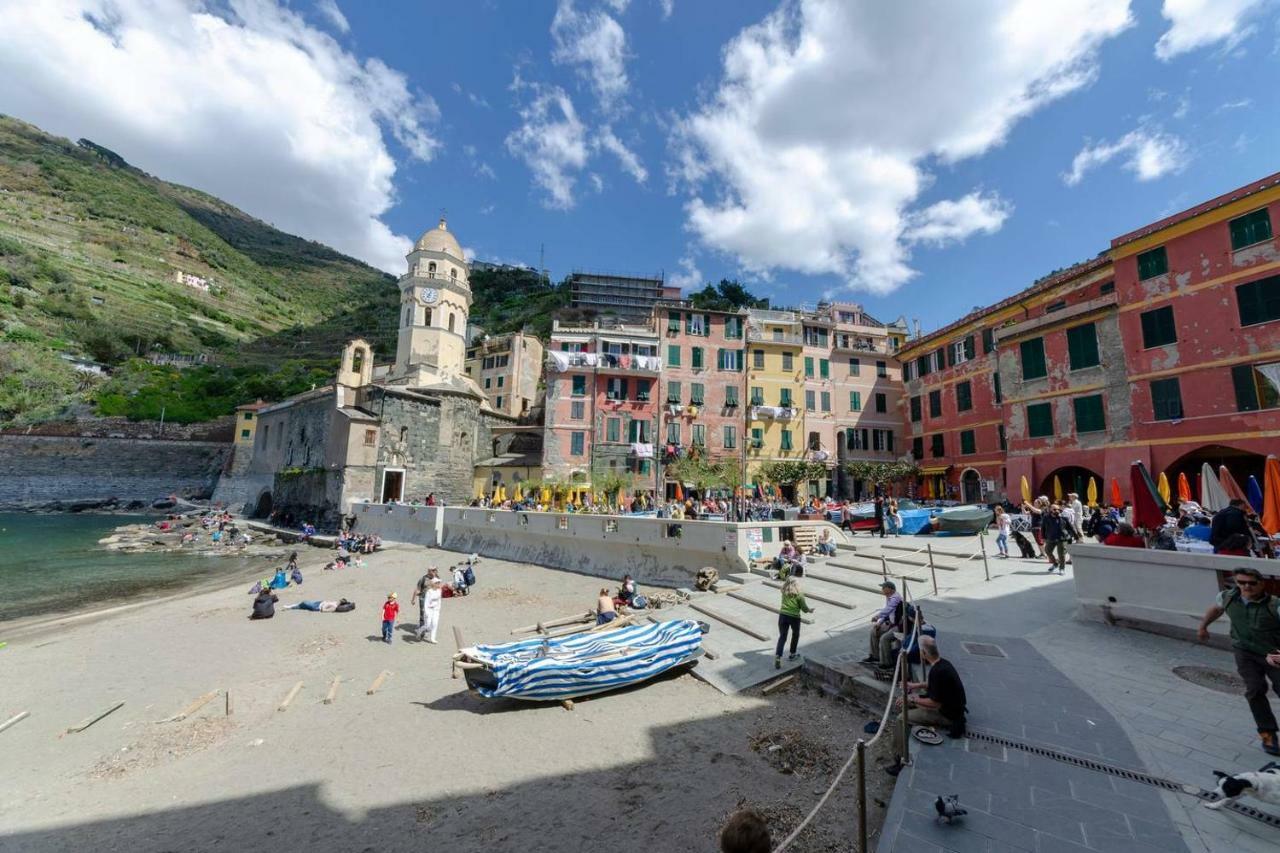 Joivy Lovely Apt For 2, With Terrace And Lovely View Daire Vernazza Dış mekan fotoğraf